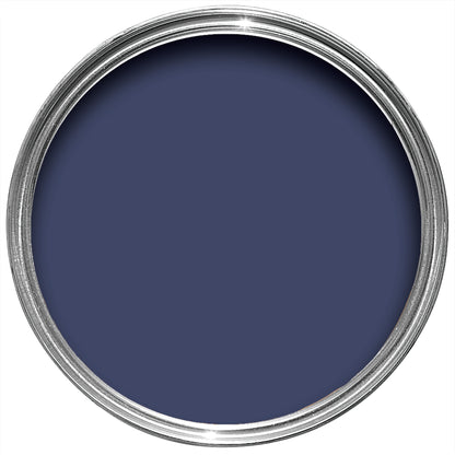 Offene Farbdose von oben von Blue Maize, dem dunkel Blau, dass von dem Mais inspiriert ist, der in Mexico und den Südstaaten beliebt ist.
