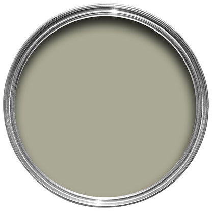 Offene Farbdose von oben von French Gray, dem subtilen aber bodenständigen und rauem Graugrün 
