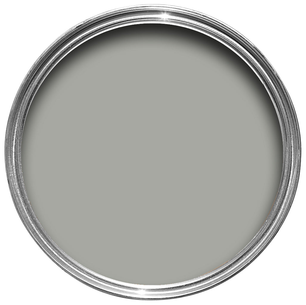 Offene Fabrdose von oben von Lamp Room Gray, einem Grau, als hätte Ruß eine Wand verfärbt. 
