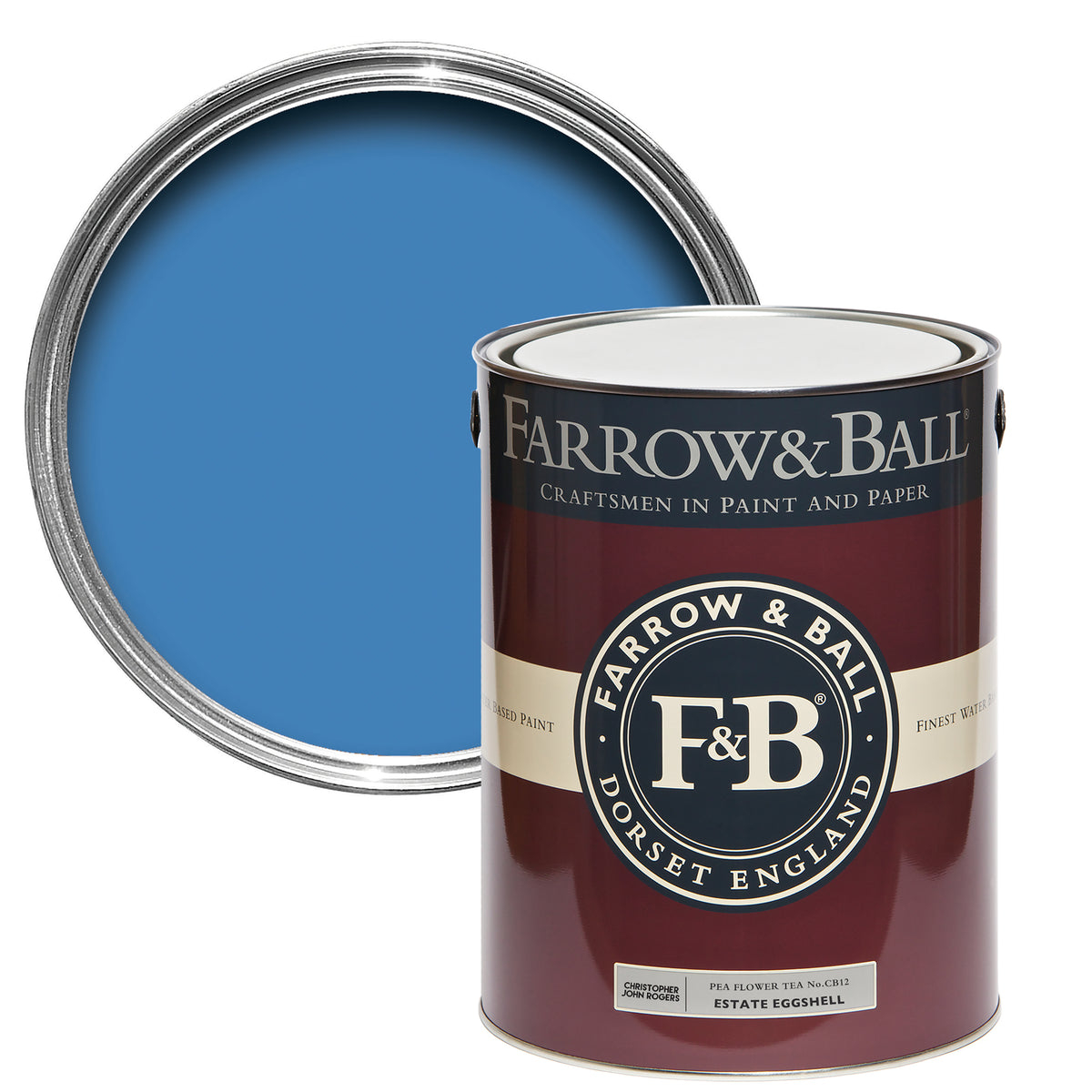 Offene Farbdose von oben von Pea Flower Tea, dem leuchtenden blauen Tee, der aus Schmetterlingsblüten gewonnen wird, mit einer geschlossenen 5l Dose davor.