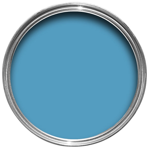 Offene Farbdose von oben von St. Giles Blue, einem belebendem Blauton bei Tag und sanft bei Nacht. 
