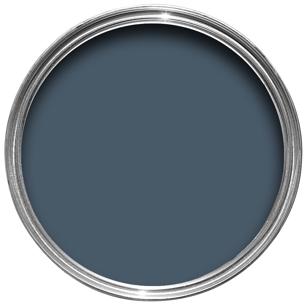 Offene Farbdose von oben von Stiffkey Blue, einem Atmosphäre bringendem dunklen Blau 
