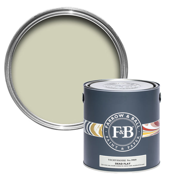 Offene Dead Flat Farbdose von Viccyssoise, einem delikaten Neutralton wie die Suppe nach der sie benannt wurde. 
